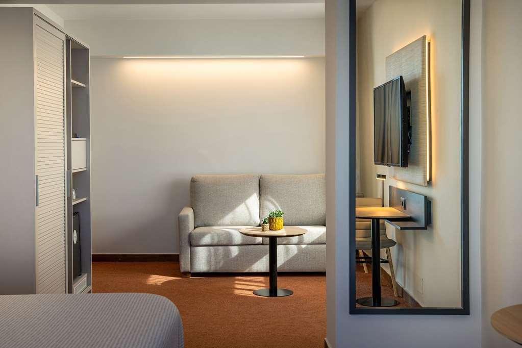 ホテル ソル コスタ ブランカ アダルツ オンリー ベニドルム 部屋 写真